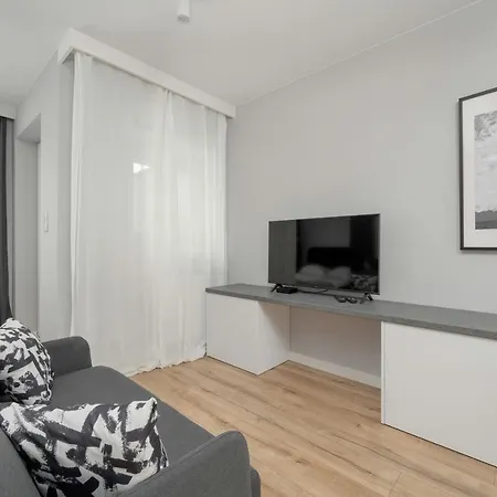 Apartmán Elegant In The Center Of With Free Garage By Renters Vratislav