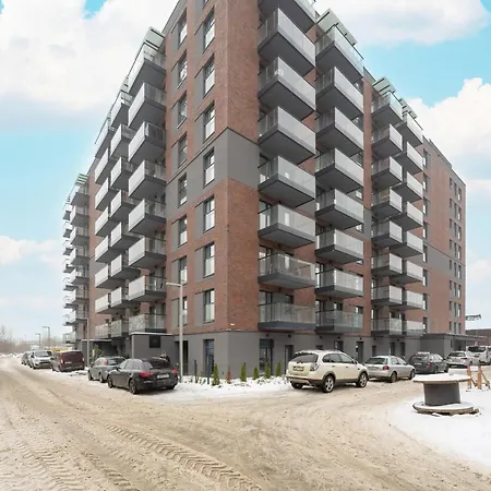 Elegant In The Center Of With Free Garage By Renters * Vratislav
